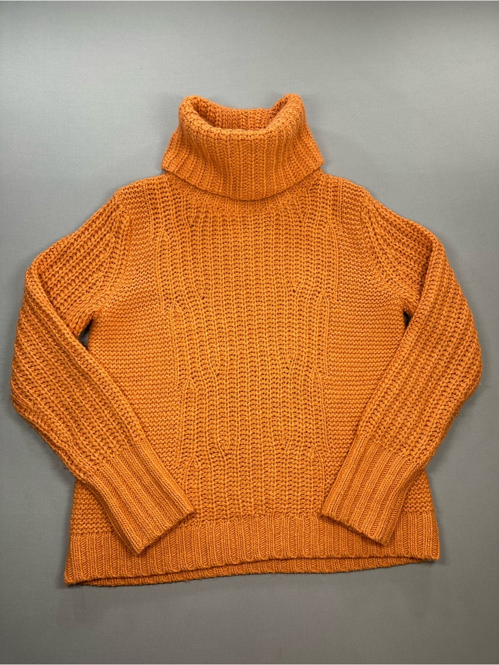 Banana Republic Italian Yarn Mixed Stitch Turtleneck Sweater - Womens Maedium